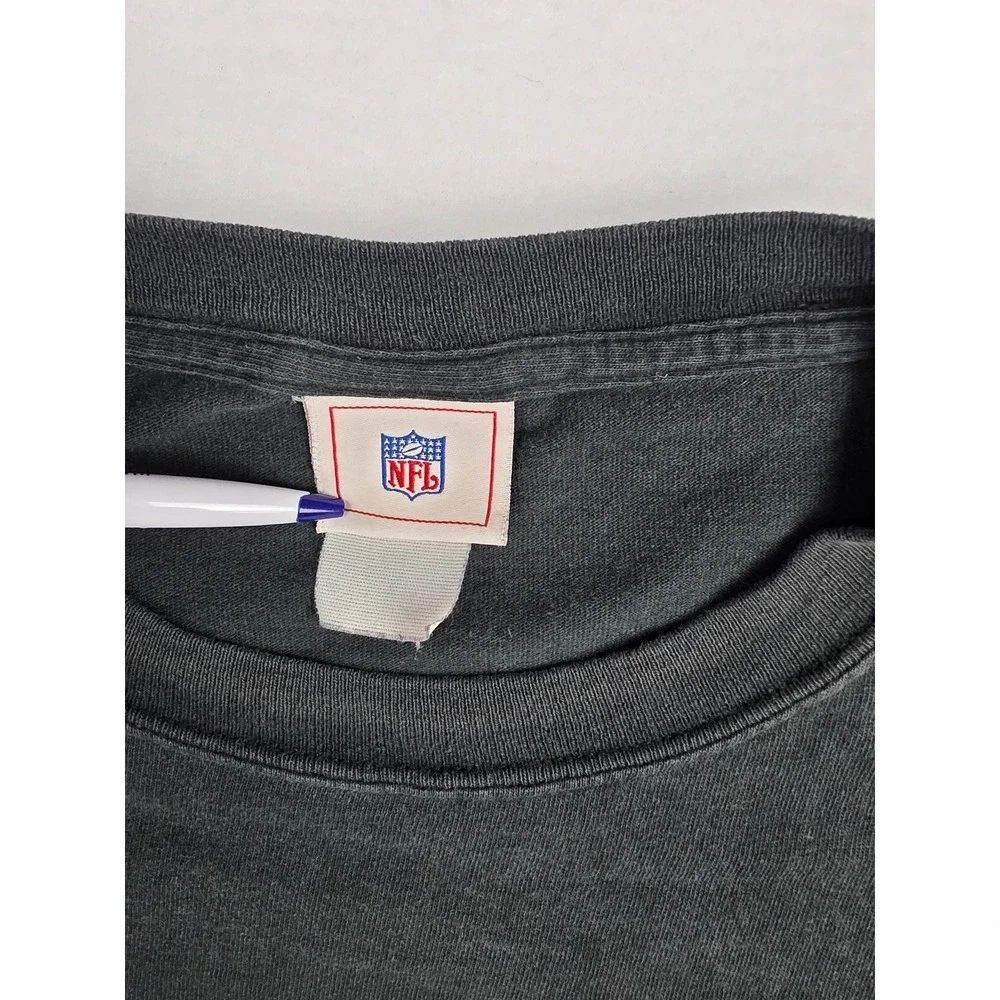 Vintage NFL 49ers big helmet graphic shirt - Picture 6 of 11